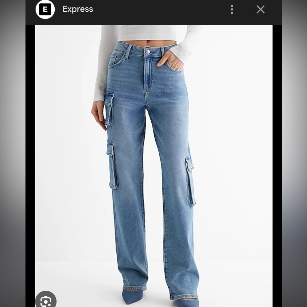 Brand new Express cargo jeans size 2L.